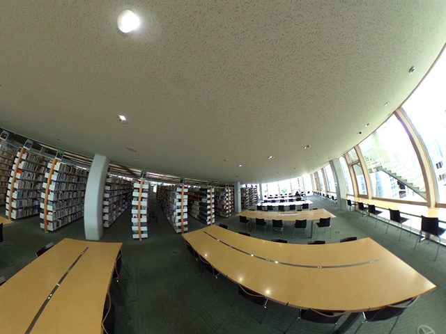 大東文化大学 図書館：３階