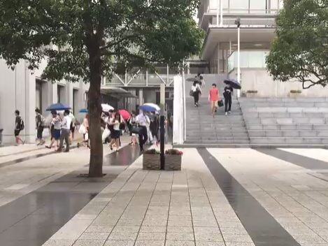 大東文化大学 エントランスプラザ