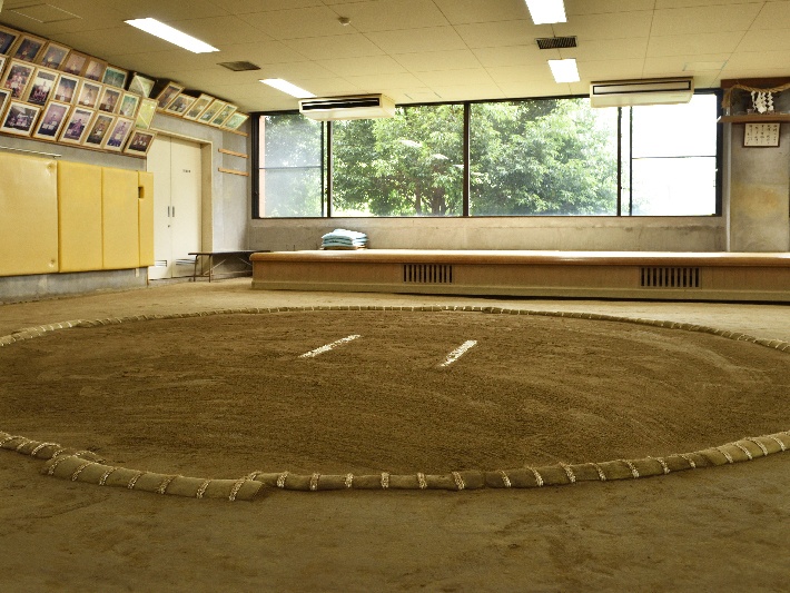 学生時代、稽古の日々の思い出がつまった相撲部屋