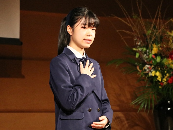 酒谷南帆さん（カリタス女子高等学校1年）