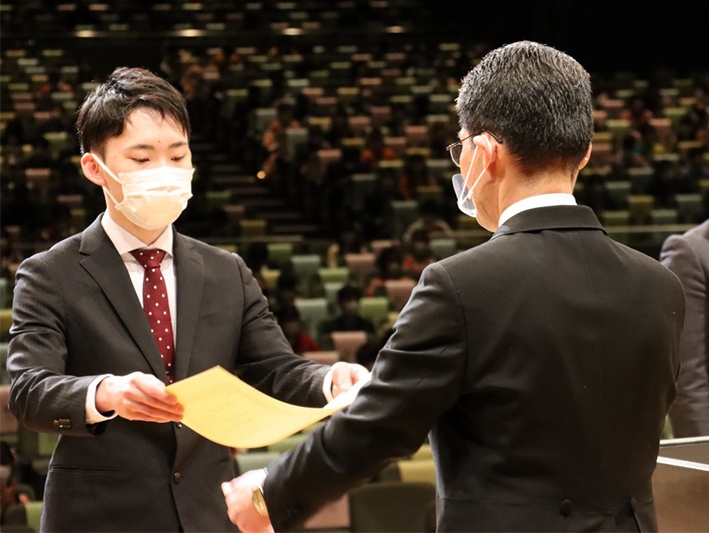 ▲学長賞（湯本隼也さん　書道）