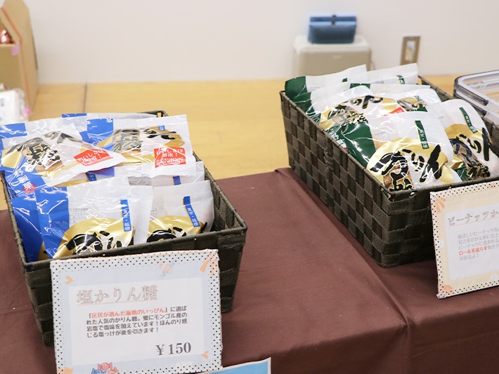 「板橋のイッピン」認定の和菓子や洋菓子などのスイーツを販売。