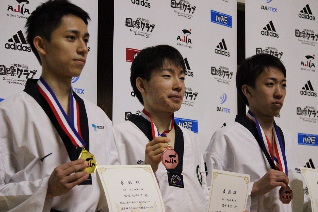 男子58kg級 表彰 鈴木選手・前田選手