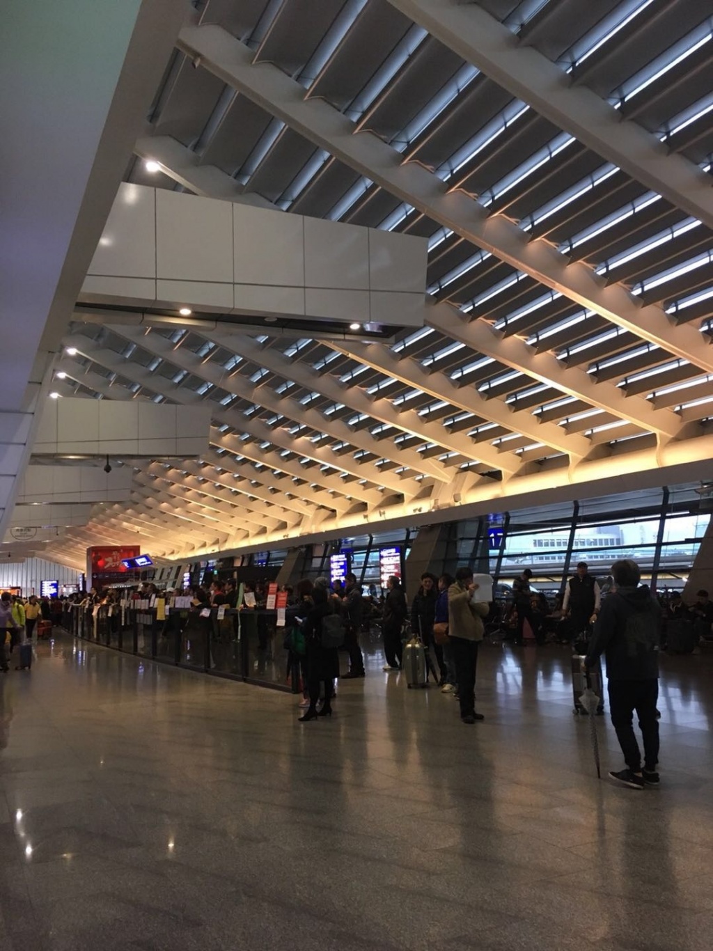 台湾に着いた日の桃園空港