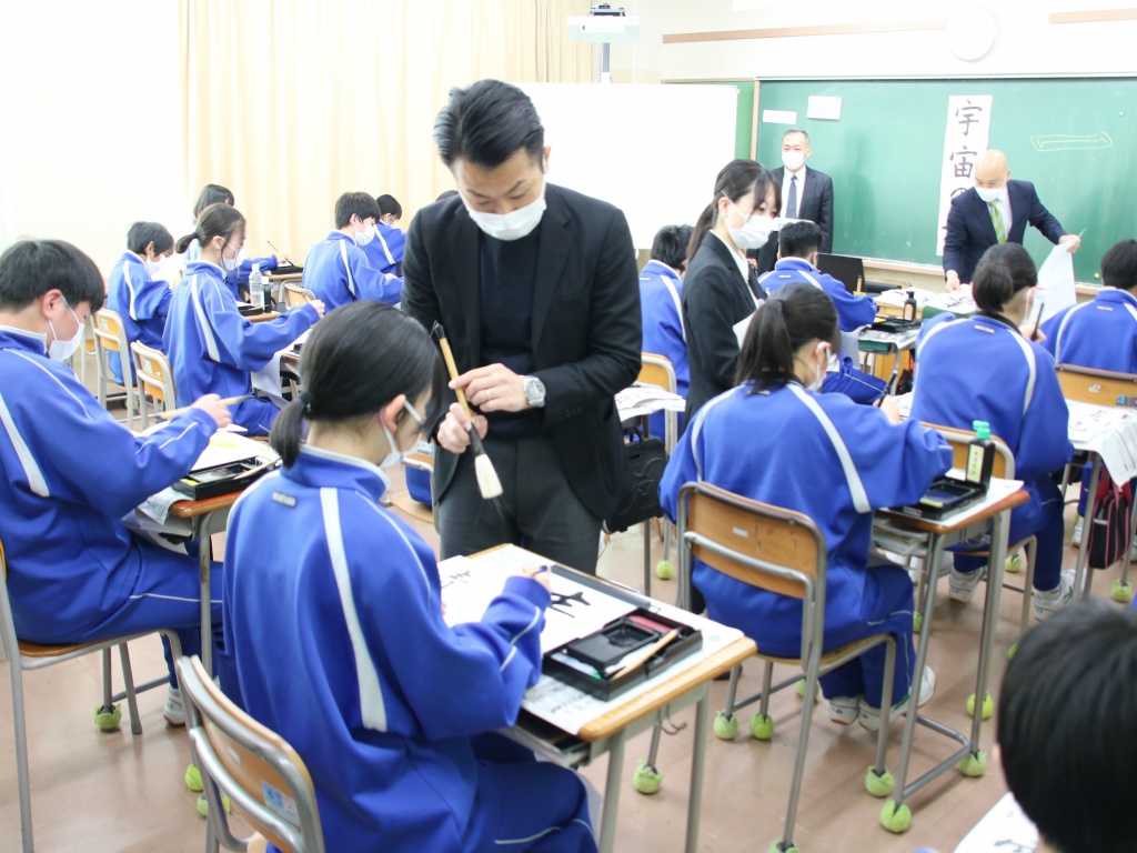 本学教員に指導を受ける生徒