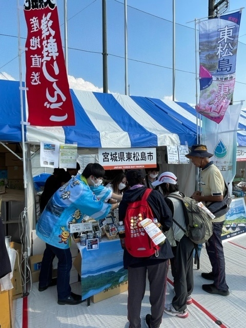 東松島市の蒸し牡蠣や特産品を販売しました