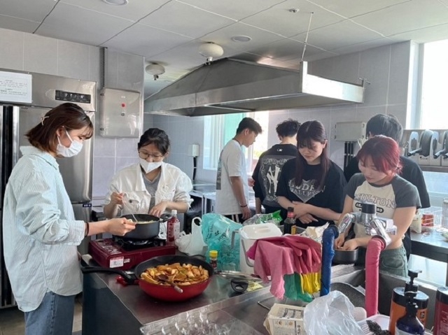 韓国語クラスでの料理時間