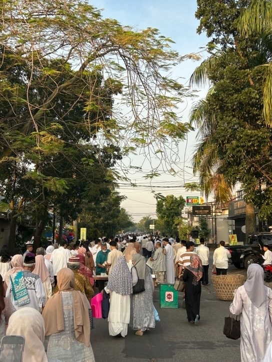 ラマダン期間最後のお祈り（Bandung）