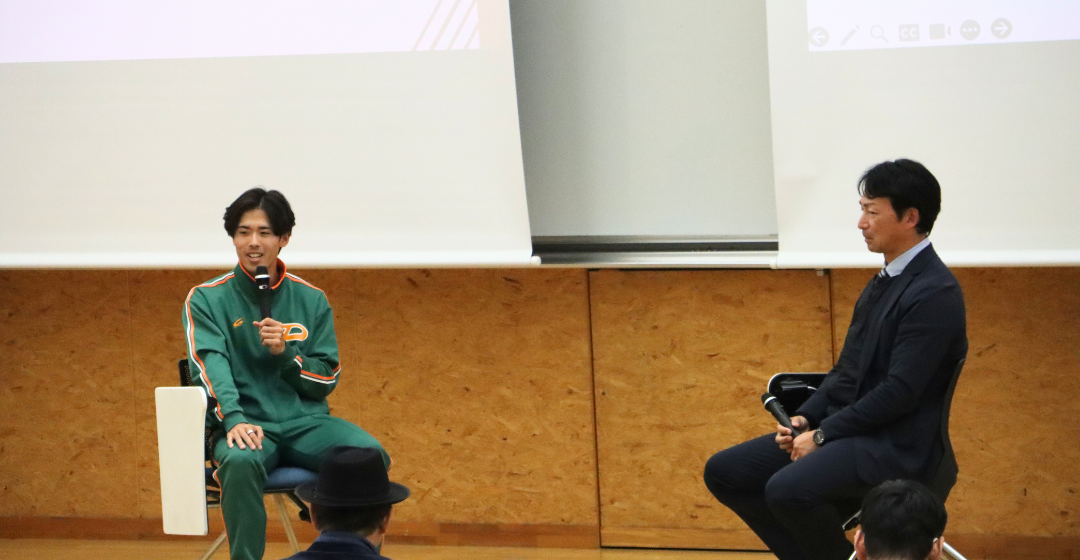 板橋校舎多目的ホールにて行われた講演会の様子