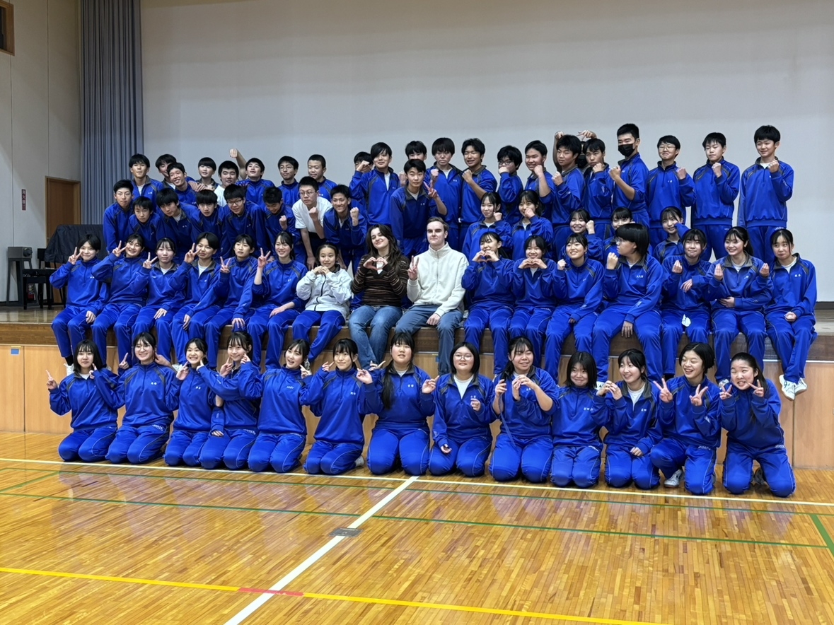 2・3年生の皆さんと集合写真