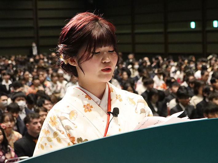 国際関係学部国際文化学科　本田ほのかさん