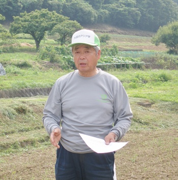 大豆栽培について語る根岸氏