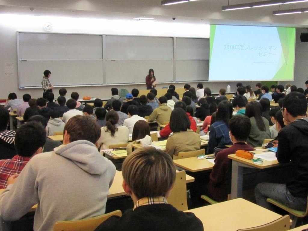 【全体会＠東松山キャンパス】上級生から様々な経験がメッセージとして語られました！