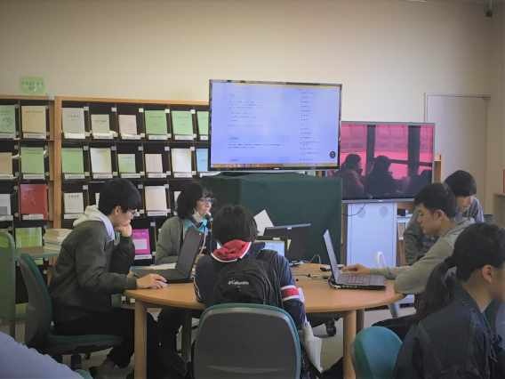 本や論文の検索方法を学びます