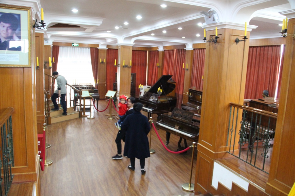 ピアノの博物館があります。