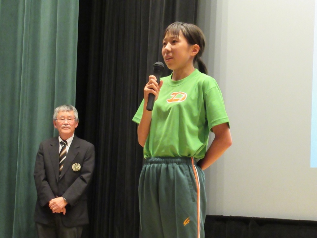 活躍状況の紹介(スポ科２年生　鈴木優花さん)