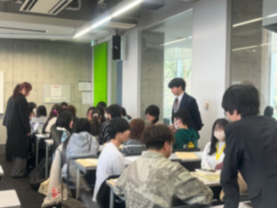 部会役員によるアイスブレイクの様子①
