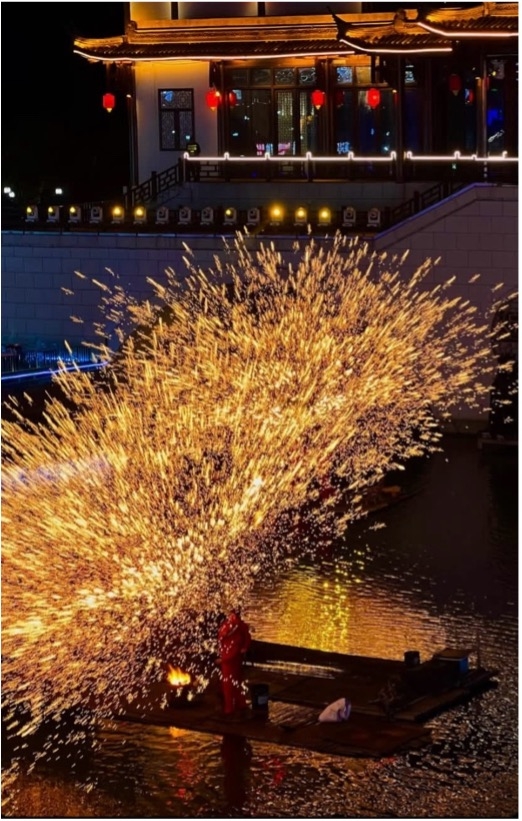 打鐵花
