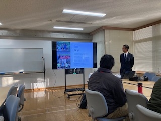 【講義の様子】