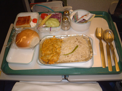 پی آئی اے کی پرواز میں PIAの飛行機で