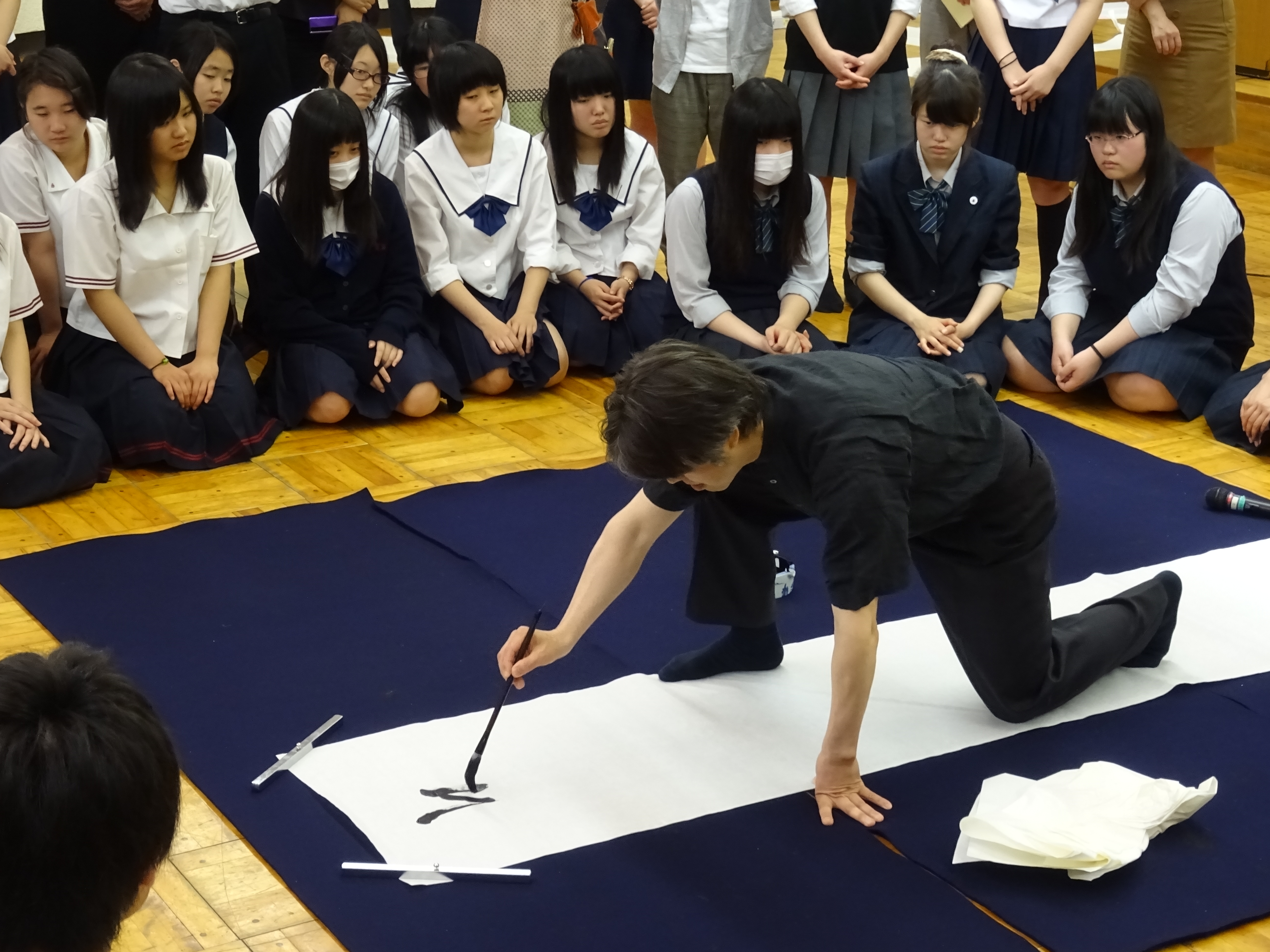 書道学科高木教授による席上揮毫