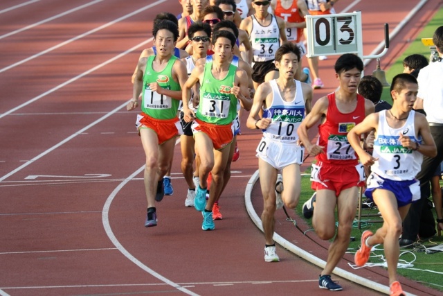 【第1組】鈴木太基選手（経営4年）／山本翔馬選手（ｽﾎﾟｰﾂ科3年）