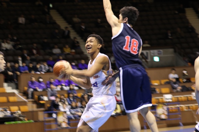 ビリシベ実会選手（スポーツ科２年・PF）