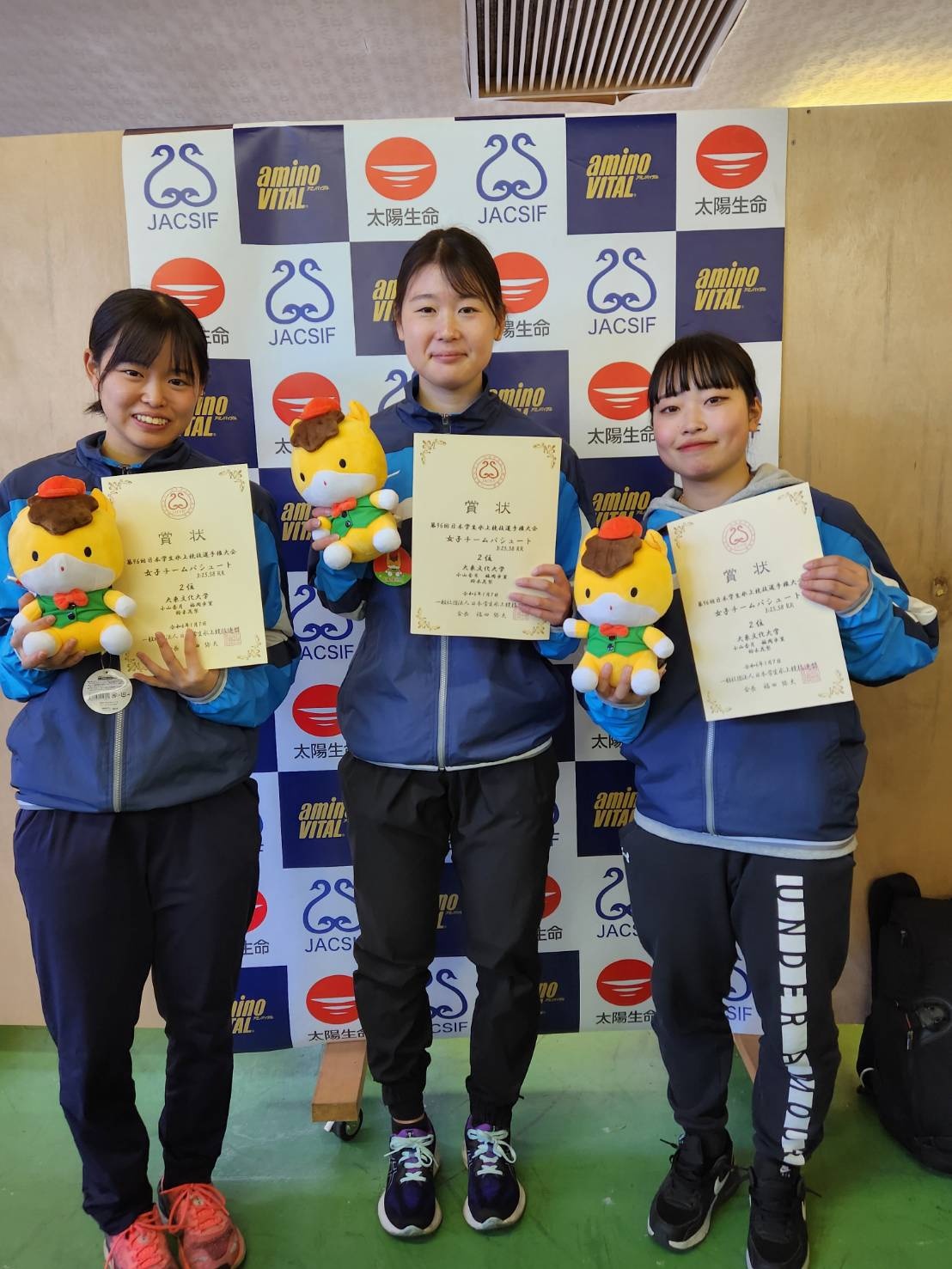 女子ﾁｰﾑﾊﾟｼｭｰﾄ福岡選手・小山選手・鈴木選手