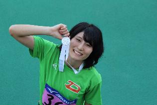 佐藤日奈子(スホ゜ーツ科3年)